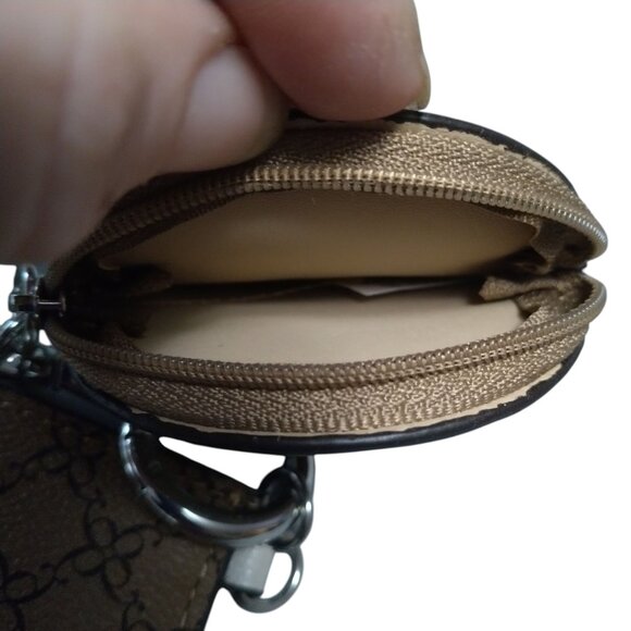 Nine West Card Holder Keyring Change Purse 2 Piece Set Beige/Cream Travel - Picture 5 of 6
